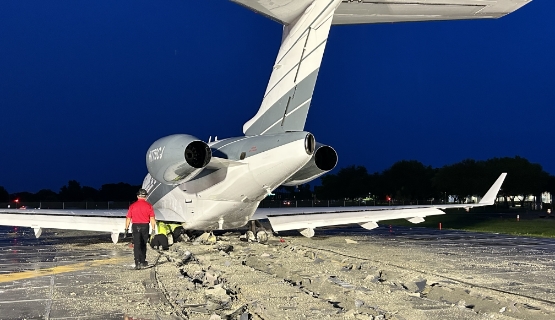 2025年9月、ボカラトン空港(フロリダ州)でのEMASによる航空機拘束事例
